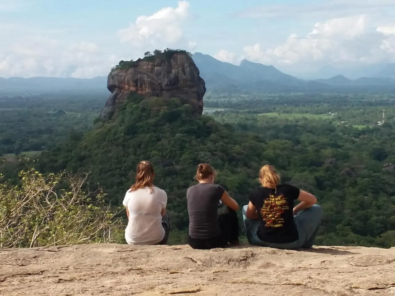 Sigiri Wilderness Resort Avudangawa Bed & Breakfast